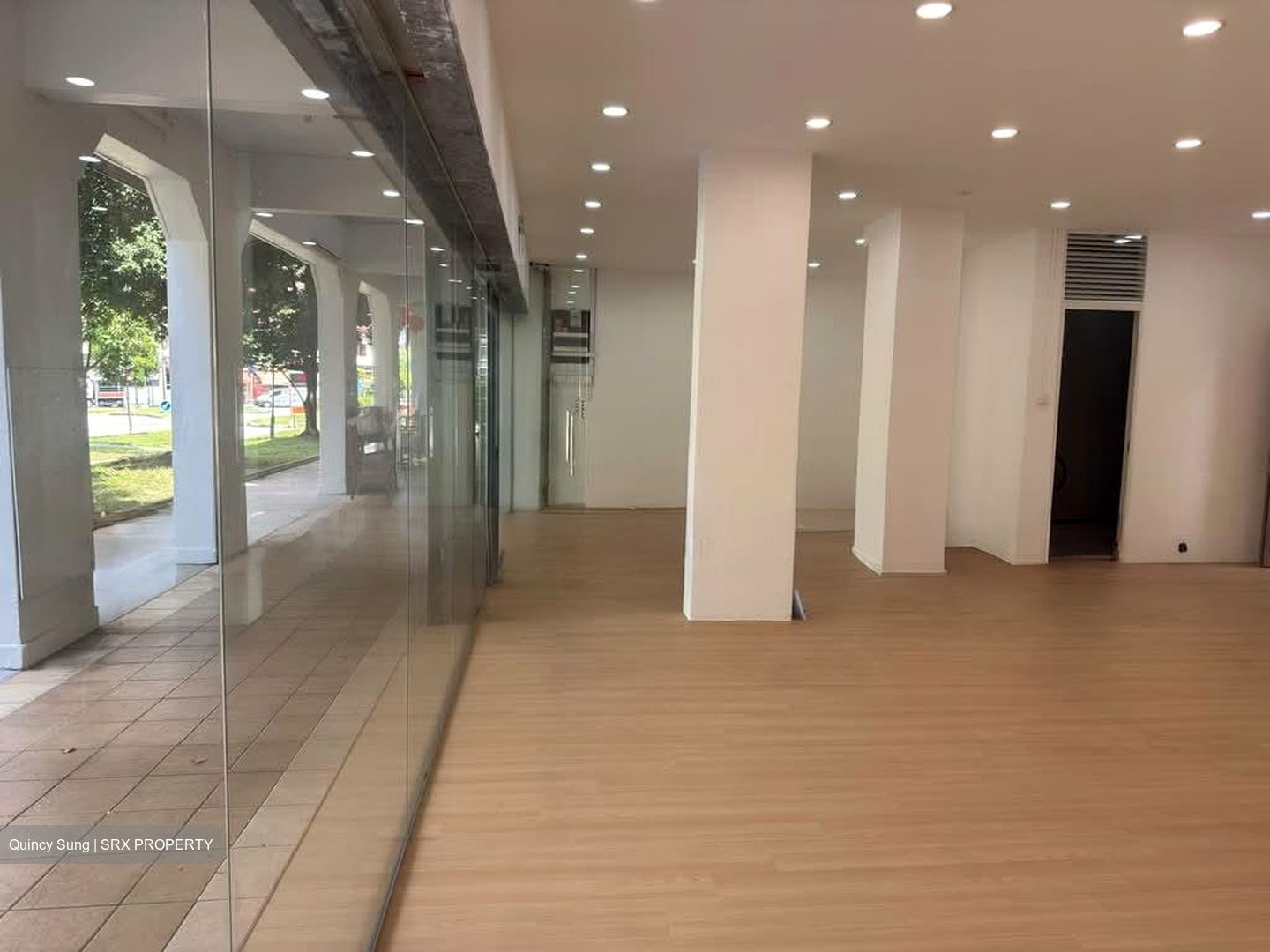 Geylang East Avenue 2 (D14), Shop House #559127291
